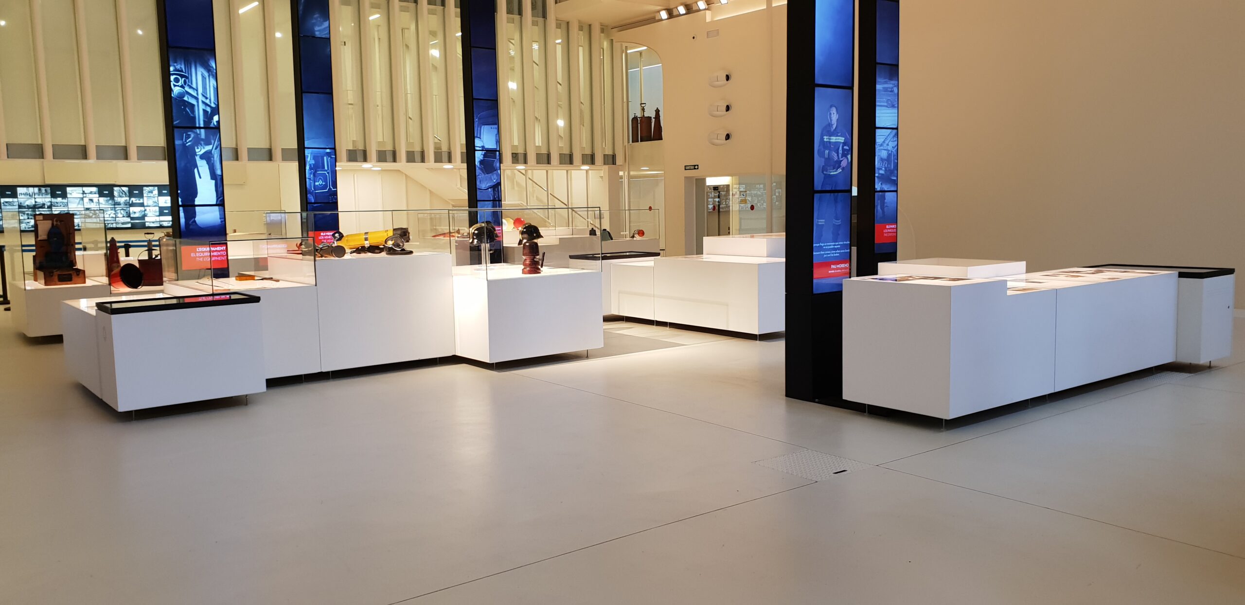 Sala de exposición del museo Sala de exposición del museo
