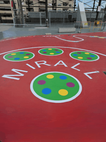 Zona de juegos segura y duradera1