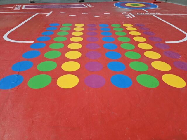 Zona de juegos segura y duradera3