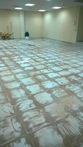 Pavimento de resina epoxi reforzado con malla2 Pavimento de resina epoxi reforzado con malla2