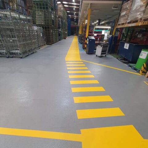 Pavimento Industrial Epoxídico 100% Sólido2