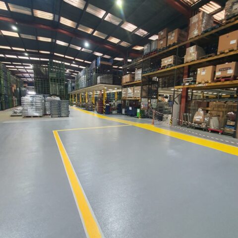 Pavimento Industrial Epoxídico 100% Sólido4