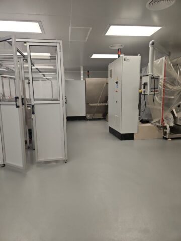 Pavimento multicapa de resina epoxi 100% sólidos en zona de empresa farmacéutica4 Pavimento multicapa de resina epoxi 100% sólidos en zona de empresa farmacéutica4